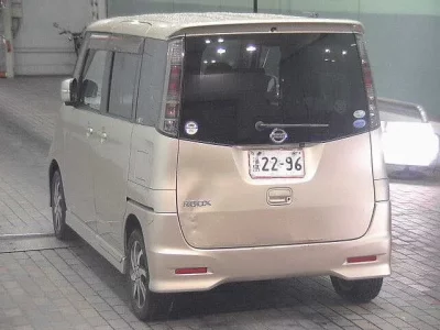 Nissan ROOX