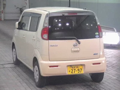 Nissan MOCO