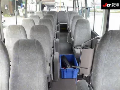 Toyota COASTER