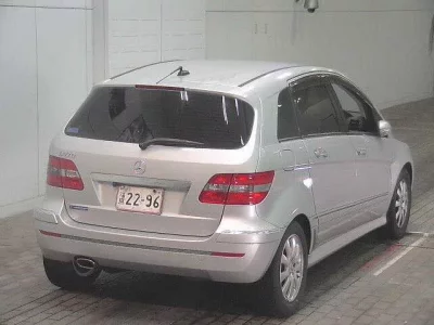 Mercedes-Benz B CLASS