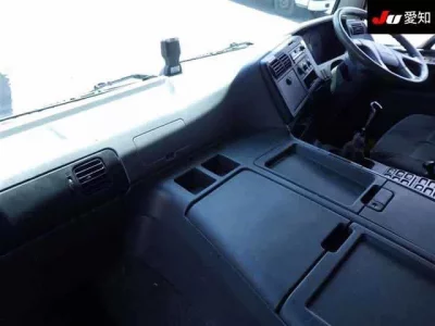 Mitsubishi FUSO TRUCK