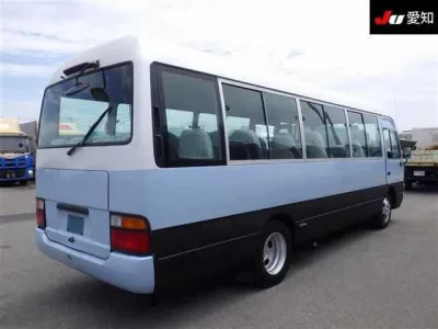 Toyota COASTER