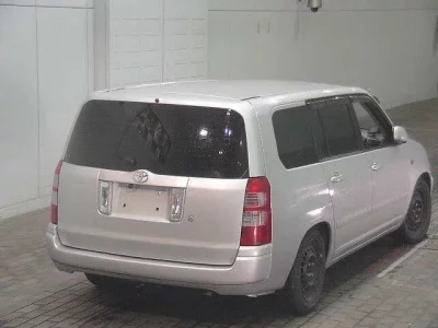 Toyota SUCCEED