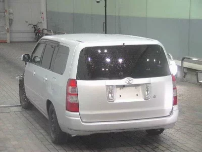Toyota SUCCEED