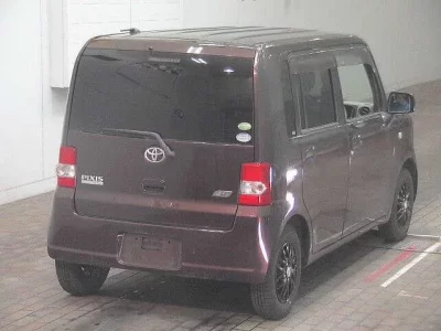 Toyota PIXIS SPACE