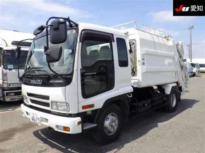 Isuzu TRUCK