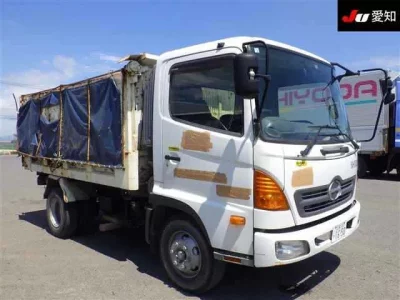 Hino TRUCK