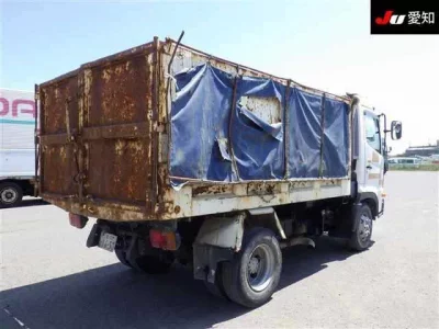 Hino TRUCK