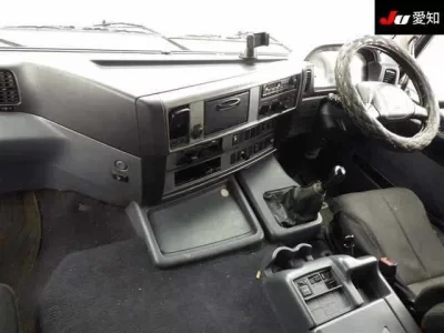 Hino TRUCK