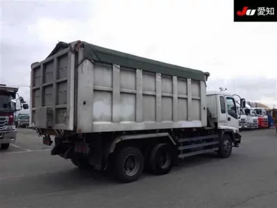 Isuzu TRUCK