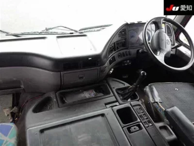 Hino TRUCK