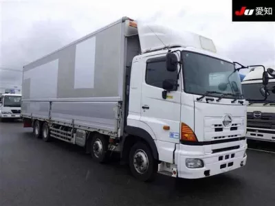 Hino PROFIA