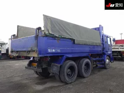 Hino TRUCK