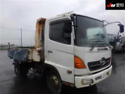 Hino TRUCK