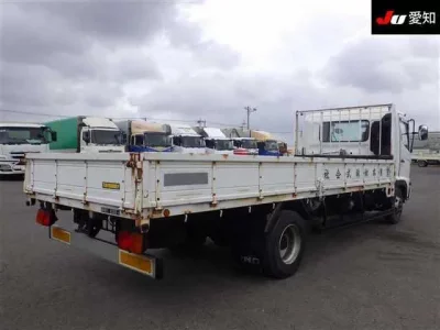 Hino TRUCK