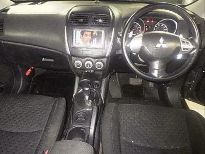 Mitsubishi RVR
