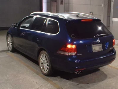 Volkswagen GOLF VARIANT