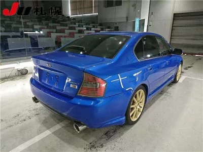 Subaru LEGACY B4