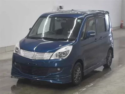 Mitsubishi DELICA D2