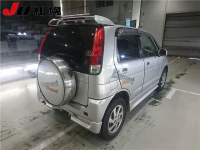 Daihatsu TERIOS KID