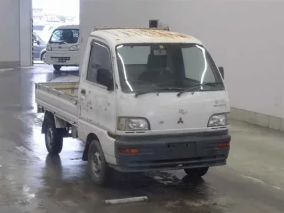 Mitsubishi MINICAB TRUCK