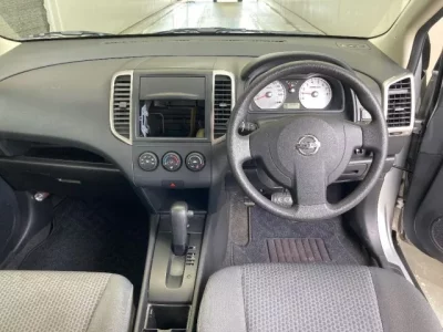 Nissan WINGROAD