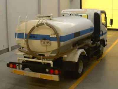 Isuzu ELF