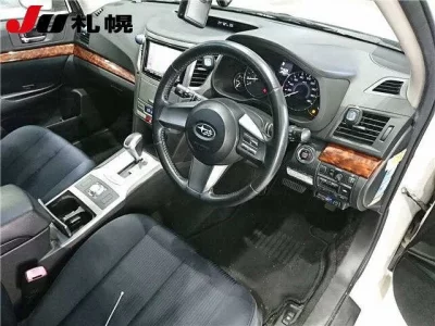 Subaru LEGACY B4