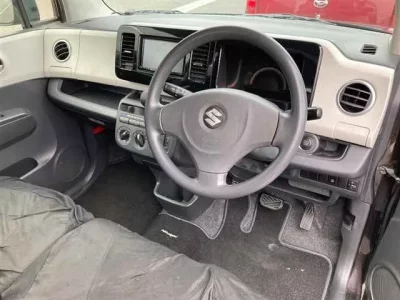 Suzuki MRWAGON