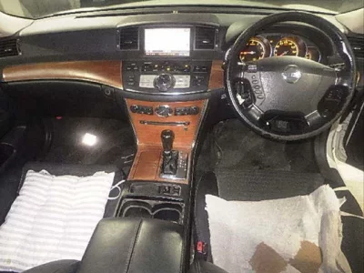 Nissan FUGA
