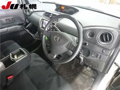 Toyota BB