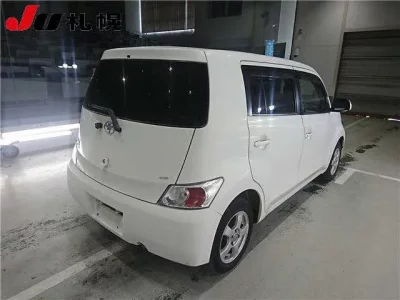 Toyota BB