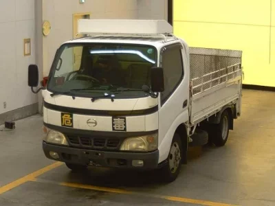 Hino DUTRO