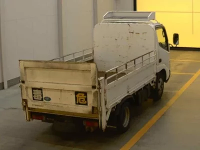 Hino DUTRO