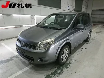 Nissan LAFESTA