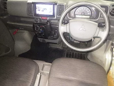 Mitsubishi MINICAB VAN