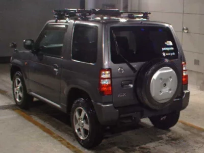 Nissan KIX