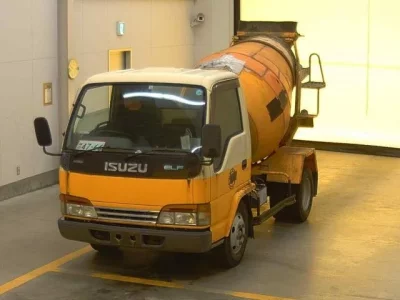 Isuzu ELF