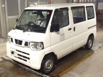 Nissan CLIPPER VAN