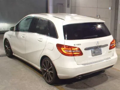 Mercedes-Benz B CLASS