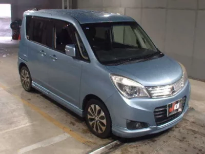 Mitsubishi DELICA D2