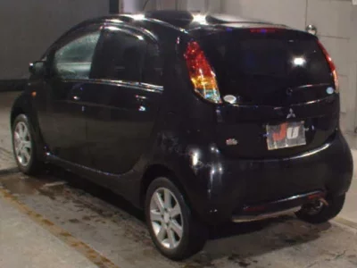 Mitsubishi I