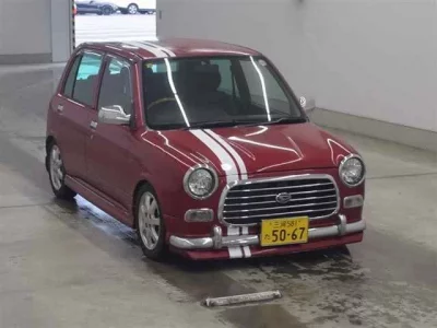 Daihatsu MIRA