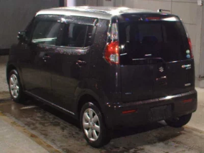 Suzuki MRWAGON