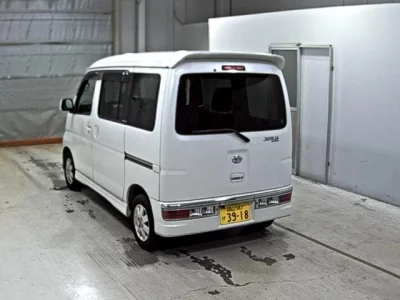 Daihatsu Atrai Wagon