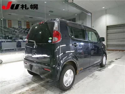 Suzuki MRWAGON