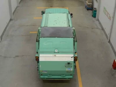 Mazda TITAN