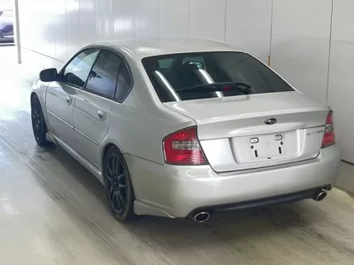 Subaru LEGACY B4