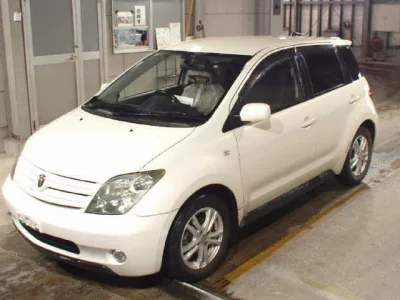 Toyota IST