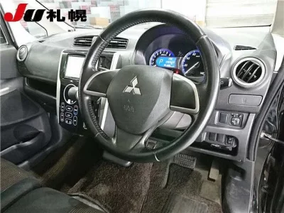 Mitsubishi EK CUSTOM